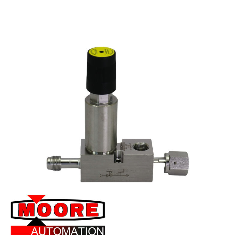 TESCOM 150PSI 12-1K21AAED-072 SR-40 C3050 HT-110 HIGH PURITY CONTROLS REGULATOR