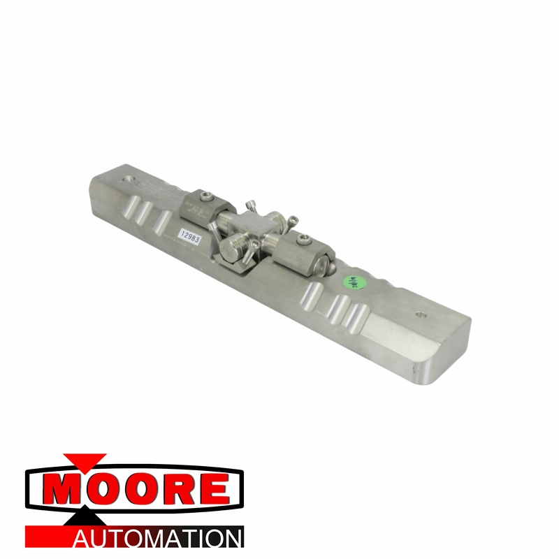 APPLIED MATERIALS 0041-07784 0190-01401 610 IPC-610-260-E 300MM SPD SLIT VALVE DOOR CLAMP