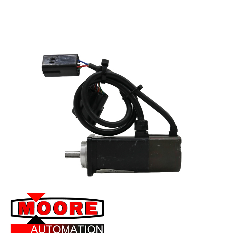 YASKAWA 3000 R/MIN SGM-01U3AP01 200875 IC-KP2-2HB6-V15B E17322790 8043532G006 AC SERVO MOTOR