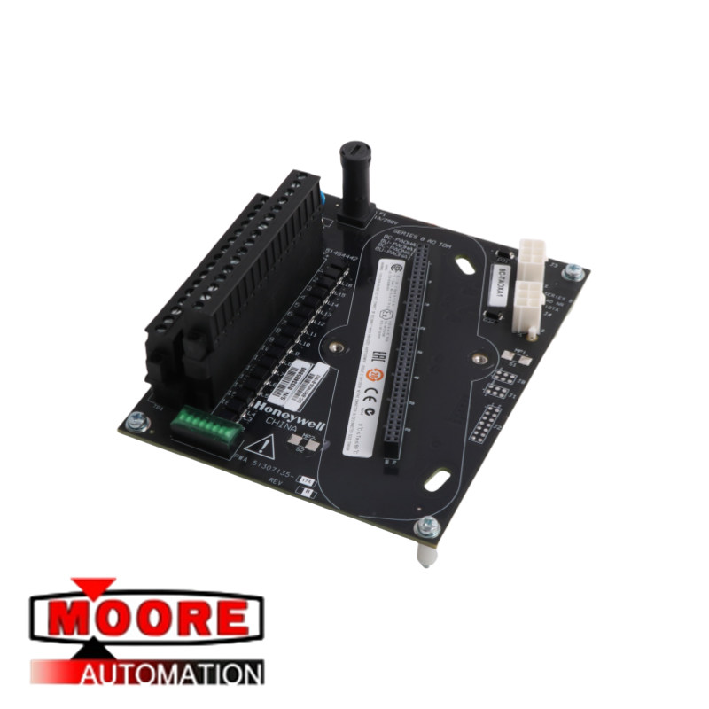 HONEYWELL 8C-TAOXA1 51307135-175  Analog Output Module