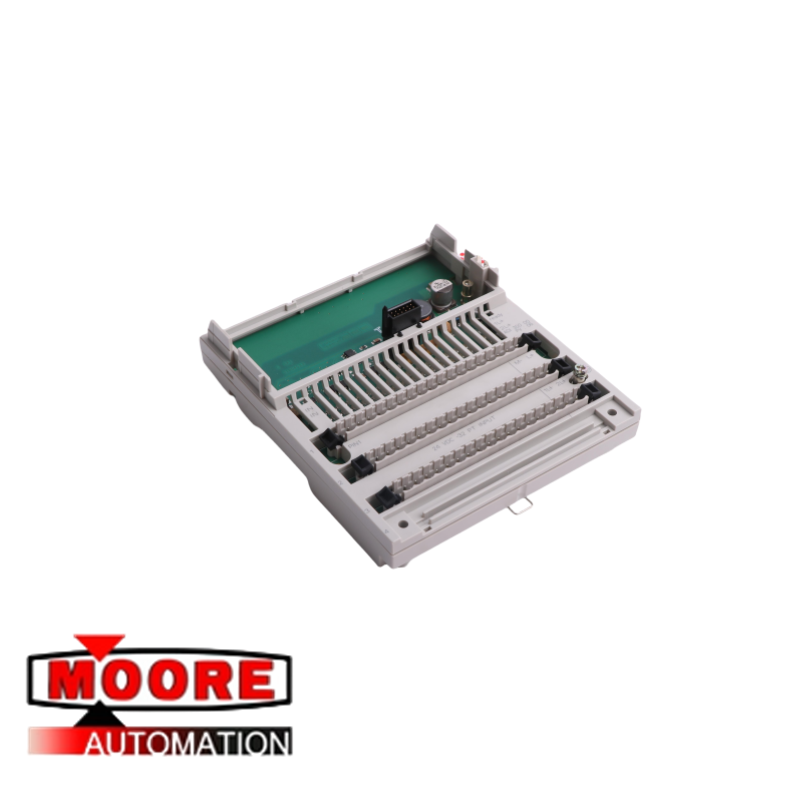 SCHNEIDER 170ADI35000 Input Module
