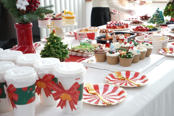 Christmas Celebration with Bonus Awards and Festive Feasts